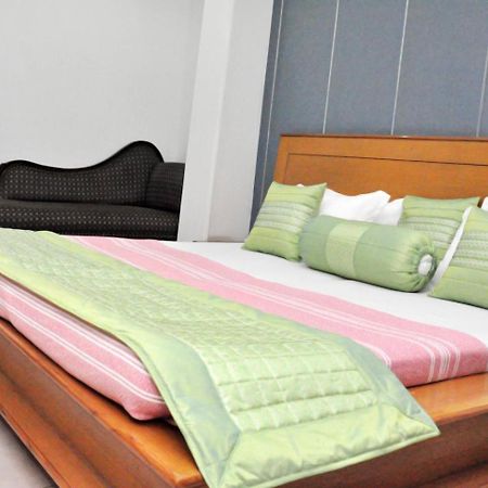Hotel Blue Bell - Karol Bagh New Delhi Dış mekan fotoğraf